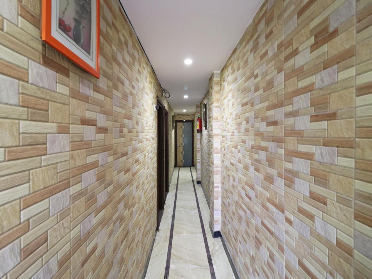 Oyo 2705 Hotel Preet Palace New Delhi Exterior photo